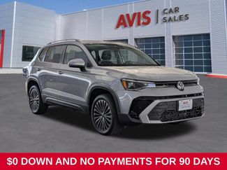 Used 2025 Volkswagen Taos SE FWD video 1