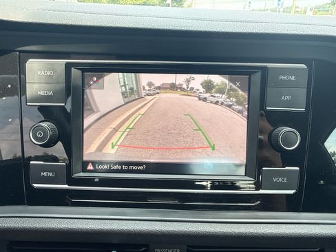 Used 2021 Volkswagen Jetta GLI FWD image 26