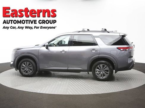 Used 2024 Nissan Pathfinder SV AWD/4WD image 59