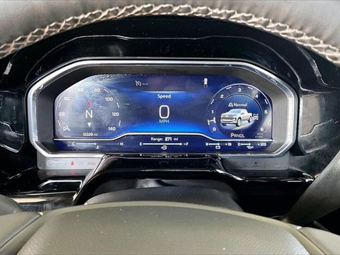 Used 2024 Chevrolet Silverado 1500 LT image 12