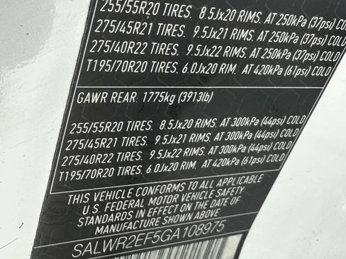 Used 2016 Land Rover Range Rover Sport Supercharged image 16