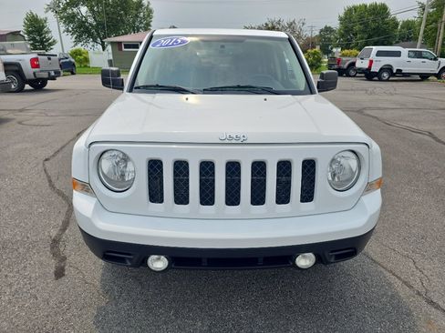 Used 2015 Jeep Patriot High Altitude AWD/4WD image 3