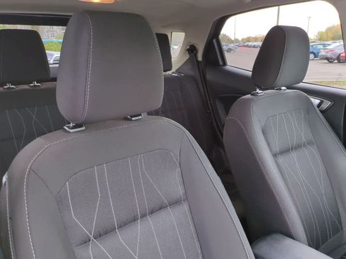 Used 2018 Ford EcoSport SE w/ SE Convenience Package image 7