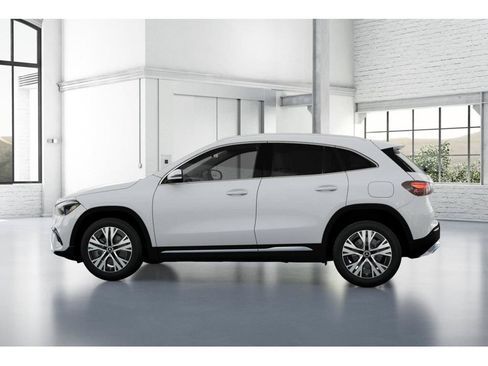 New 2026 Mercedes-Benz GLA 250 4MATIC image 33