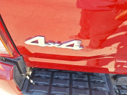 Used 2023 Toyota Tacoma SR image 13