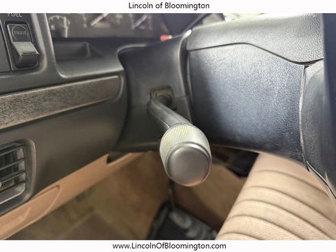 Used 1993 Ford F250 XL image 32