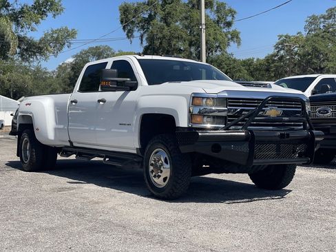 Used 2017 Chevrolet Silverado 3500 W/T w/ WT Fleet Convenience Package AWD/4WD image 10