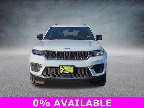 New 2026 Jeep Grand Cherokee Laredo X AWD/4WD image 9