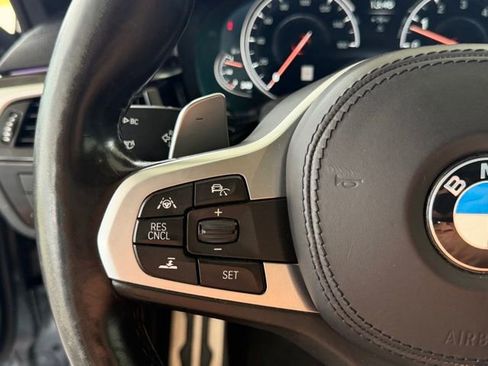 Used 2018 BMW 540i RWD image 23