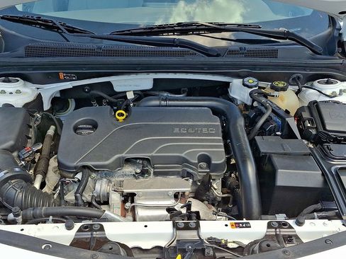 Used 2024 Chevrolet Malibu LT FWD image 29