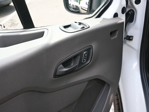 Used 2025 Ford Transit 250 Low Roof w/ Exterior Upgrade Package RWD image 8