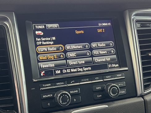 Used 2016 Porsche Macan S image 23