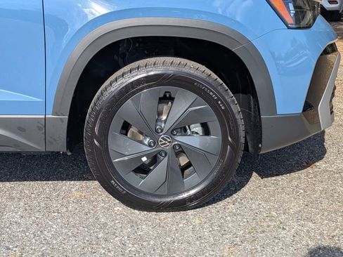 New 2026 Volkswagen Taos S image 11