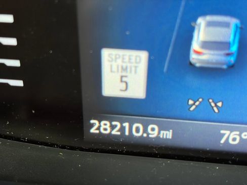 Used 2024 Ford Escape ST-Line w/ Tech Pack #1 AWD/4WD image 34