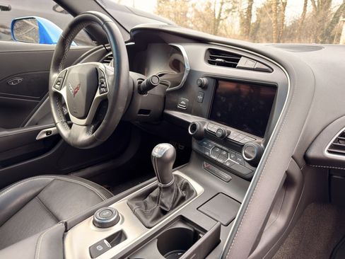 Used 2014 Chevrolet Corvette Stingray Coupe image 24