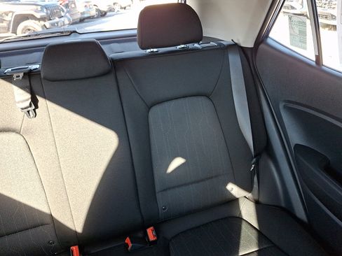 New 2026 Hyundai Venue SE image 14