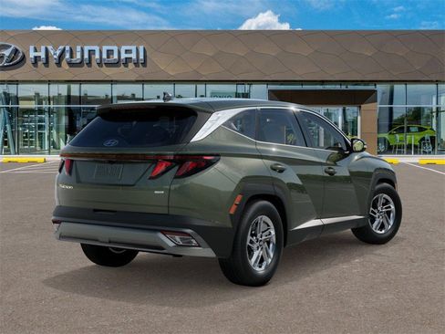 Certified 2026 Hyundai Tucson SE image 4