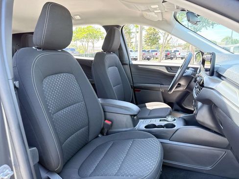 Used 2025 Ford Escape Active AWD/4WD image 27