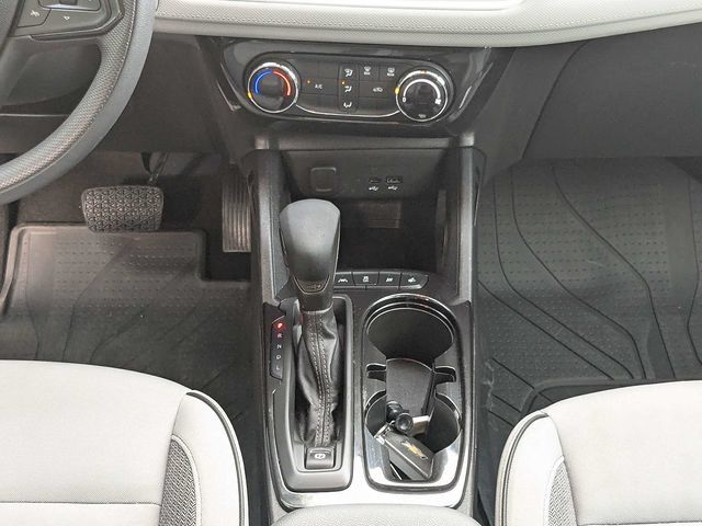 Used 2024 Chevrolet TrailBlazer LT FWD image 18