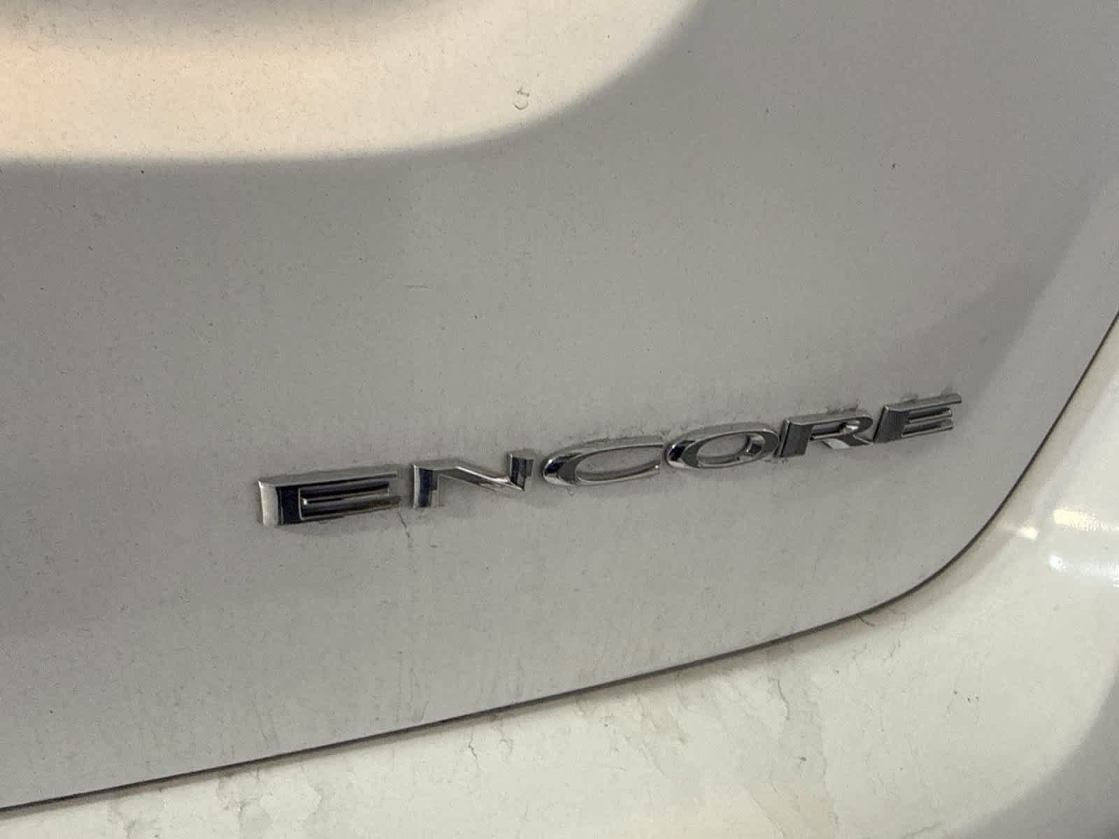 Used 2020 Buick Encore Preferred FWD image 13