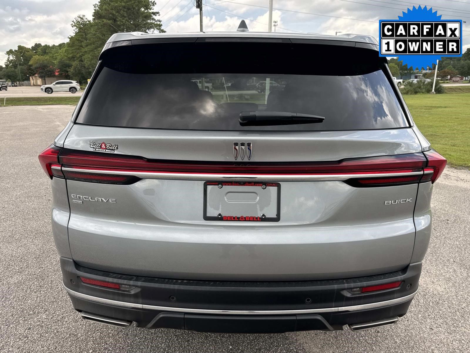 Used 2026 Buick Enclave Preferred AWD/4WD image 5