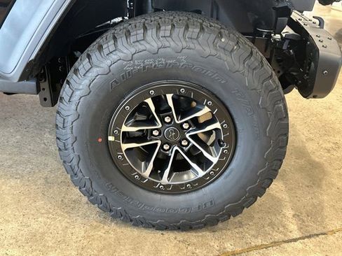 New 2026 Jeep Wrangler Unlimited Rubicon 392 image 11