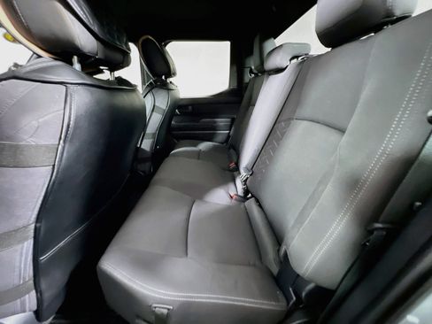 Used 2024 Toyota Tacoma SR AWD/4WD image 28