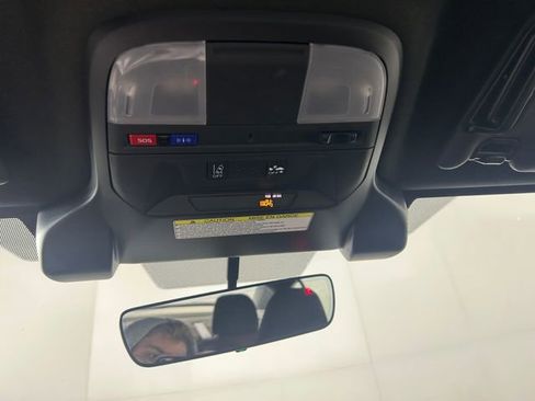 Used 2021 Subaru Impreza 2.0i Sport image 25