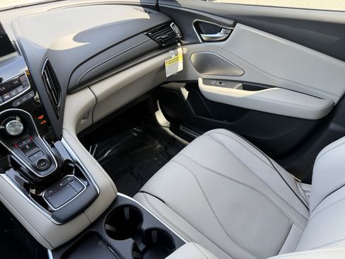 Used 2026 Acura RDX SH-AWD w/ Advance Package image 17
