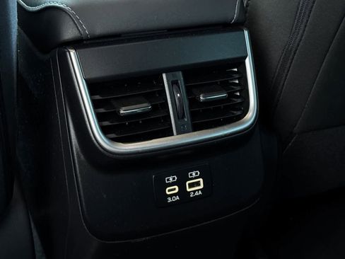 Used 2025 Subaru Legacy Premium image 14