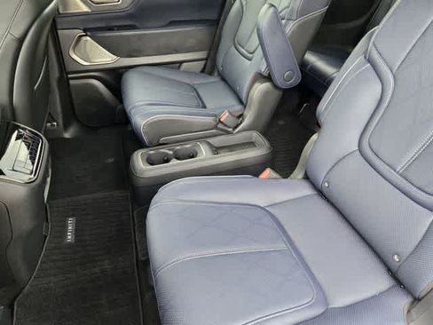 Certified 2026 INFINITI QX80 4WD w/ Sport Exterior Package image 13