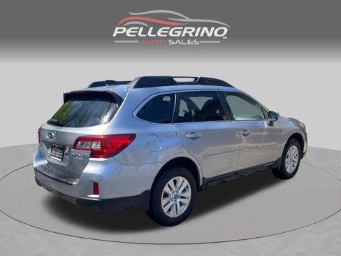 Used 2017 Subaru Outback 2.5i Premium AWD/4WD image 7