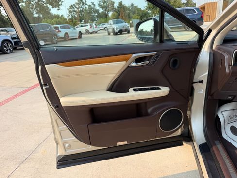 Used 2018 Lexus RX 350 FWD w/ Premium Package image 24