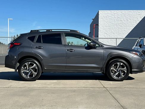 Certified 2024 Subaru Crosstrek 2.0i Premium image 2