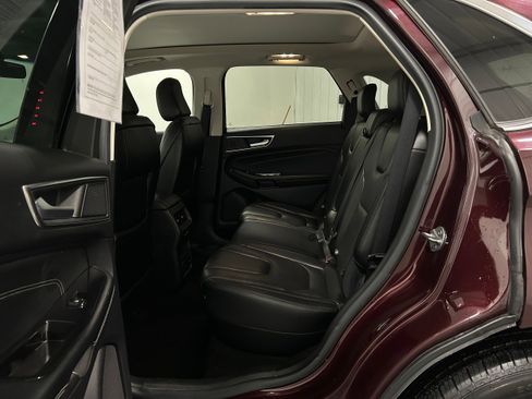 Used 2020 Ford Edge Titanium w/ Equipment Group 301A image 28
