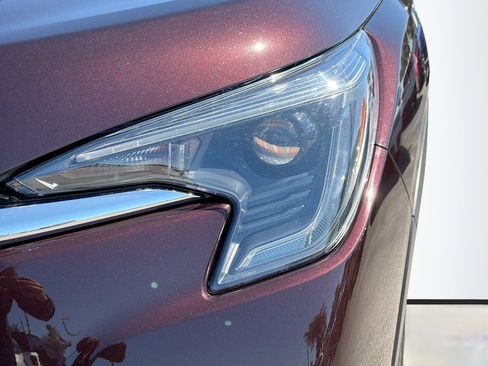 Certified 2025 Subaru Ascent Touring image 9