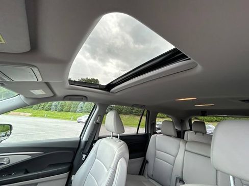Used 2016 Honda Pilot EX-L image 18