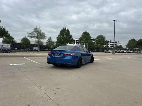 Used 2018 Toyota Camry XSE w/ Protection Package (Q2) image 2