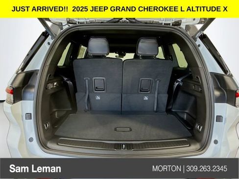 New 2025 Jeep Grand Cherokee L Altitude image 26
