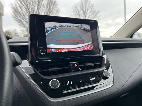 Used 2024 Toyota Corolla LE image 22