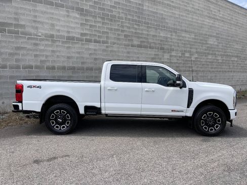 Used 2026 Ford F350 Platinum AWD/4WD image 3