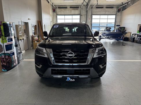 Used 2022 Nissan Armada SV w/ SV Appearance Package AWD/4WD image 3