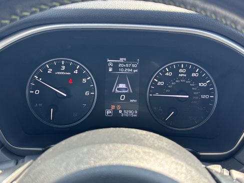 Used 2025 Subaru Outback Onyx Edition AWD/4WD image 3