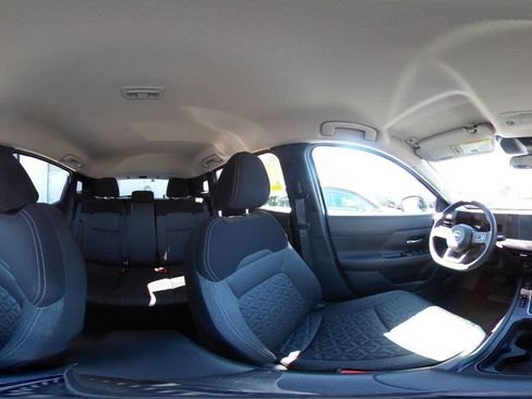 Used 2026 Nissan Kicks SV w/ Cold Weather Package AWD/4WD image 41