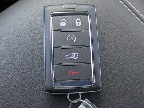 New 2025 Jeep Grand Cherokee Limited w/ Black Appearance Package image 26