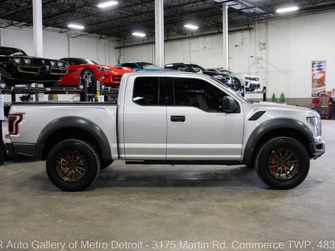 Used 2019 Ford F150 Raptor image 8