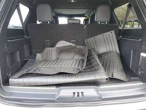 Certified 2022 Lincoln Navigator L Reserve image 6