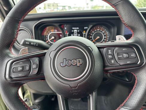 Used 2024 Jeep Wrangler Unlimited Rubicon 392 AWD/4WD image 14