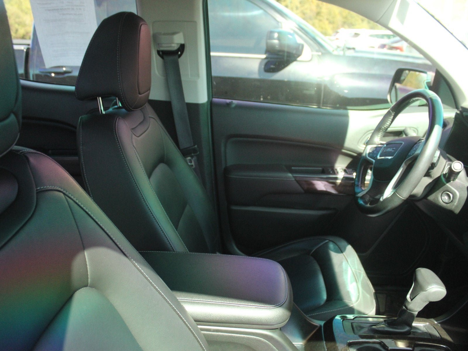 Used 2021 GMC Canyon Elevation w/ High Elevation Package AWD/4WD image 4