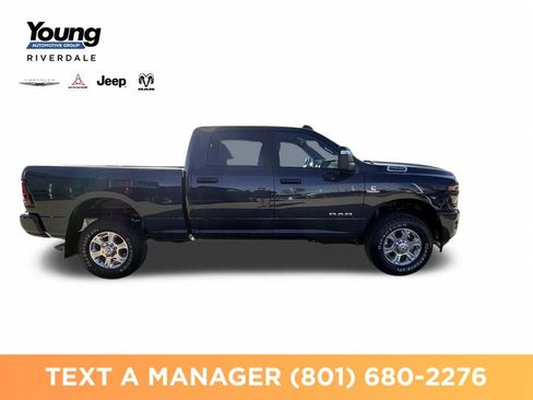 New 2026 RAM 2500 Big Horn AWD/4WD image 4